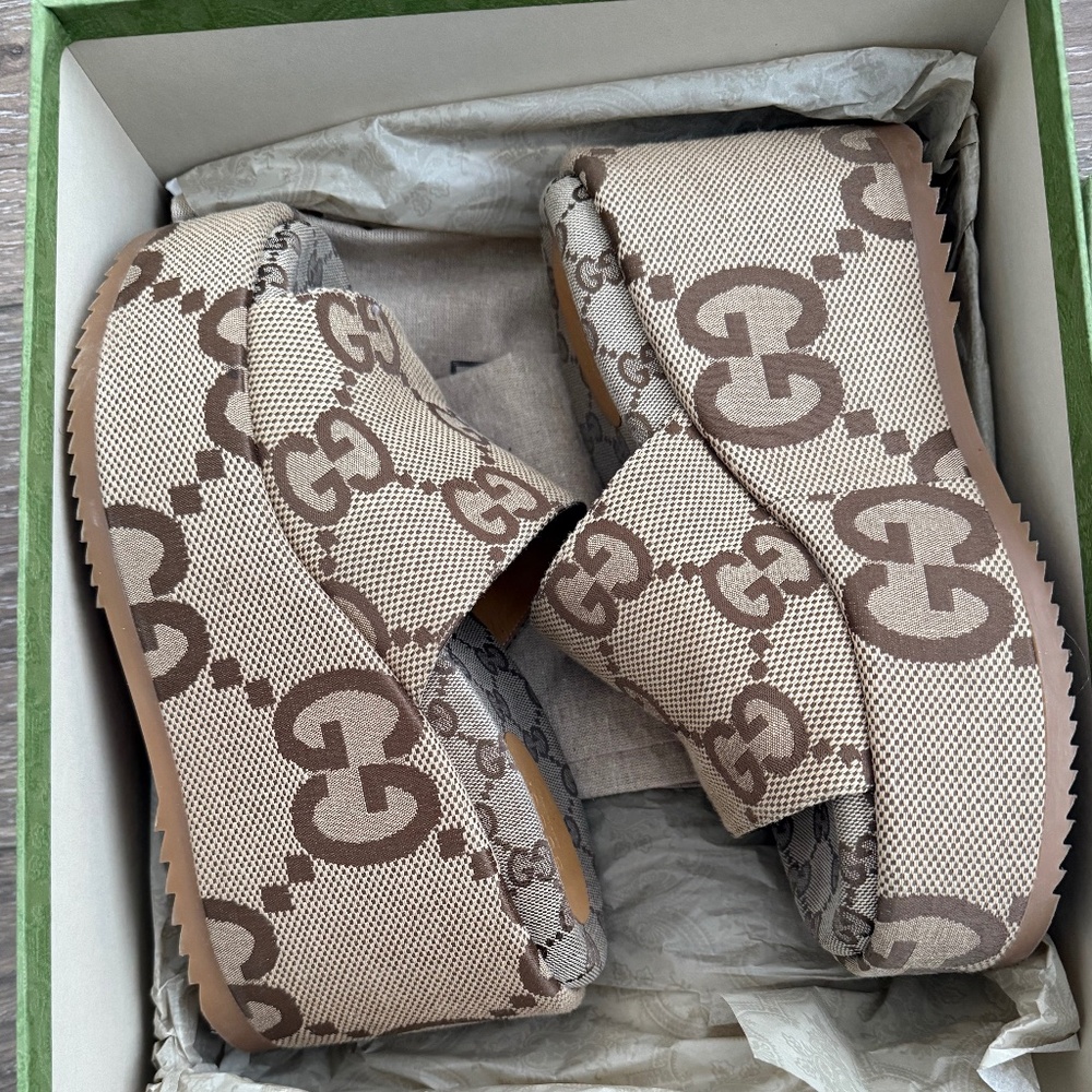 Gucci Women's Beige Brown GG Canvas Slide Sandals